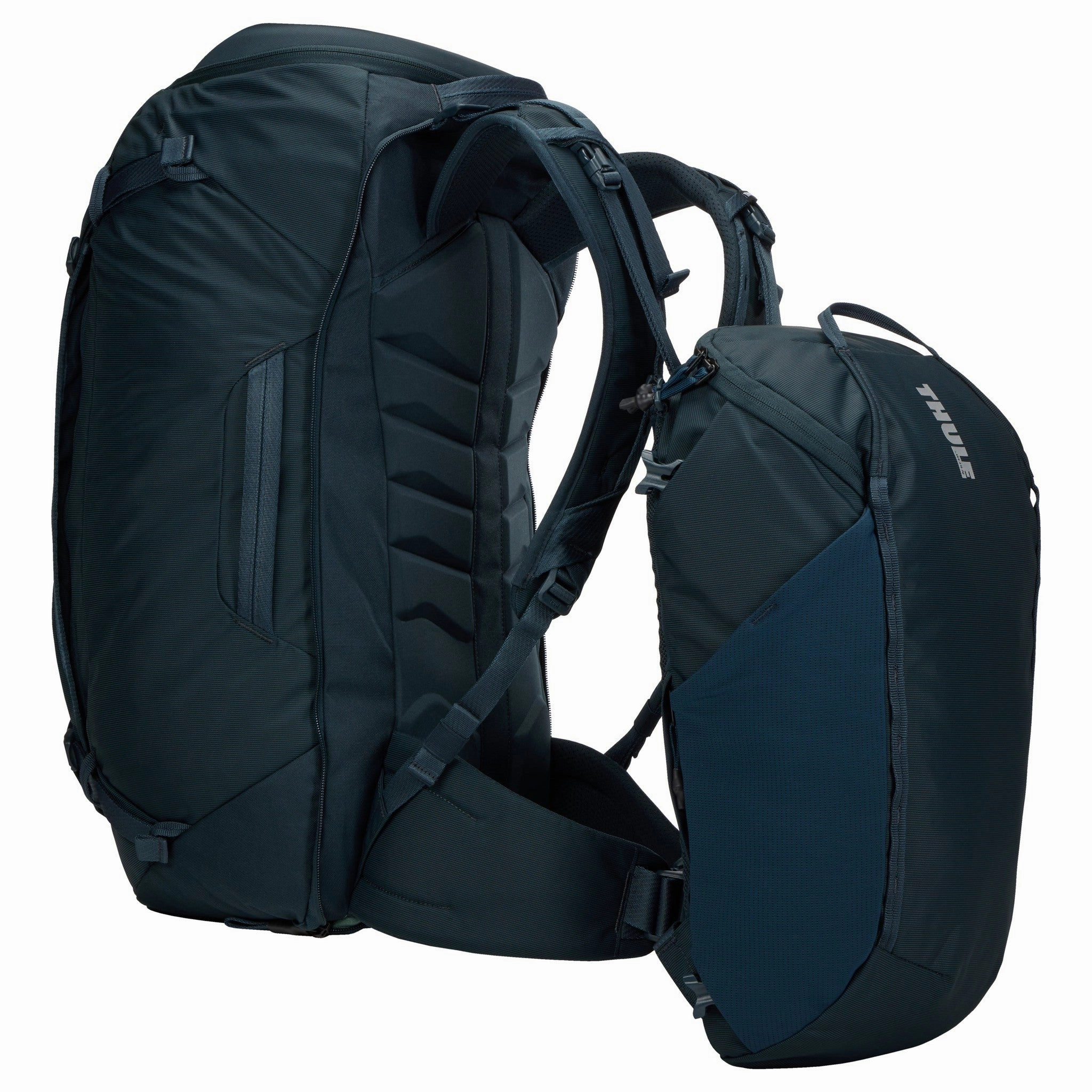 Thule Luggage Landmark Travel Pack 70L