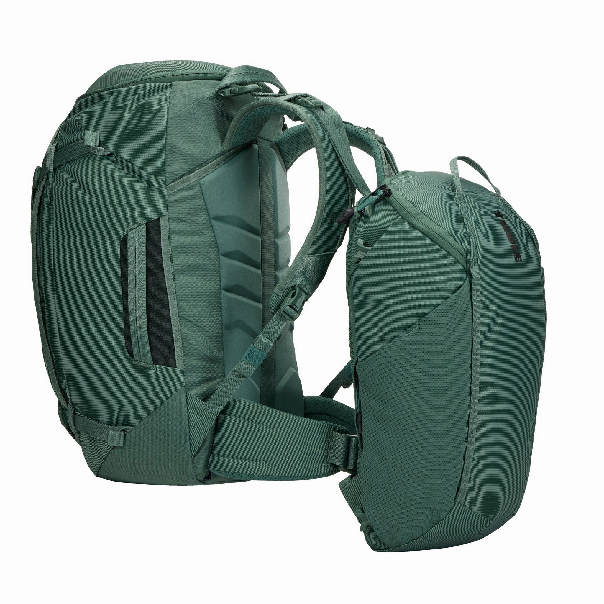 Thule Luggage Landmark Travel Pack W 60L
