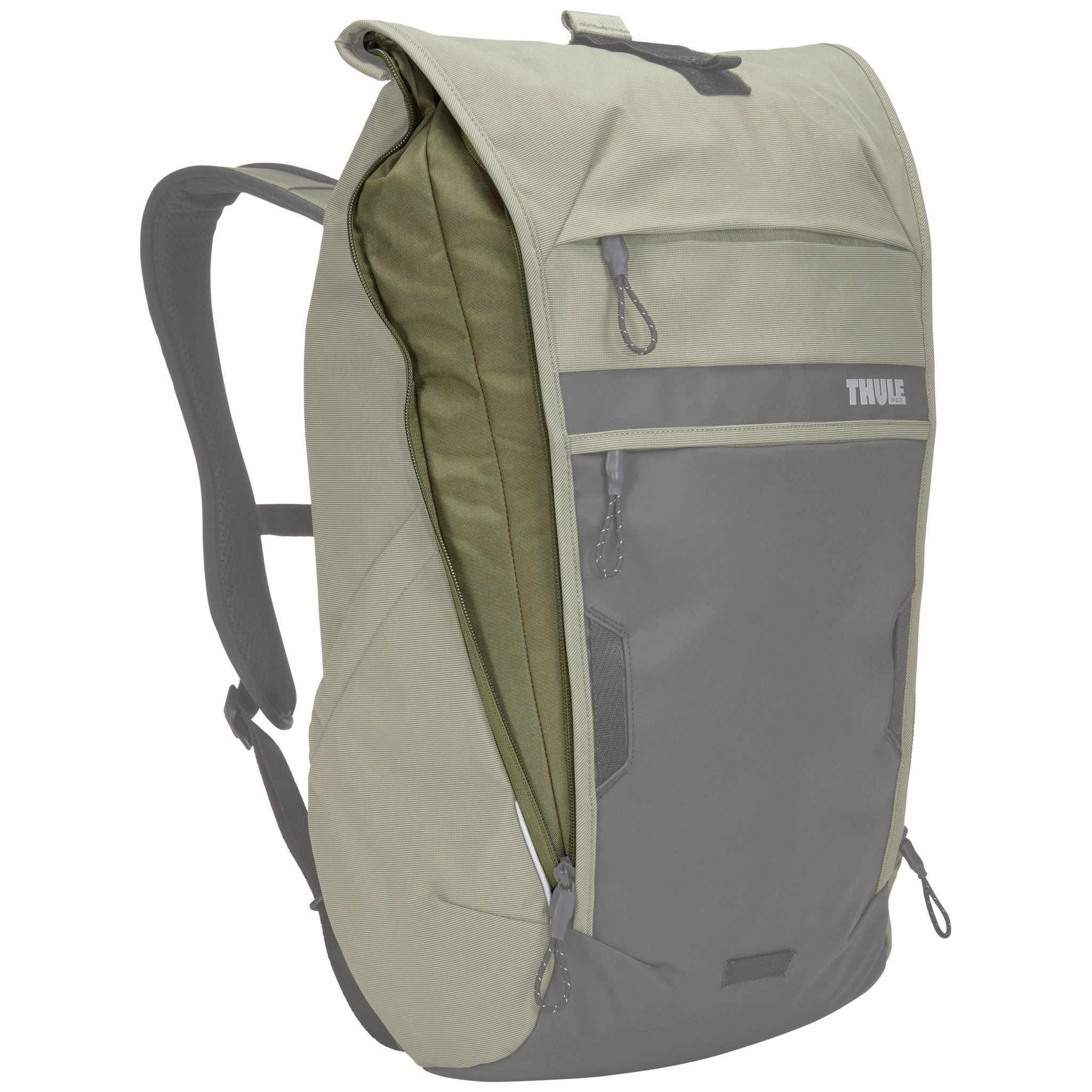 Thule Luggage Paramount Commuter Backpack 18L