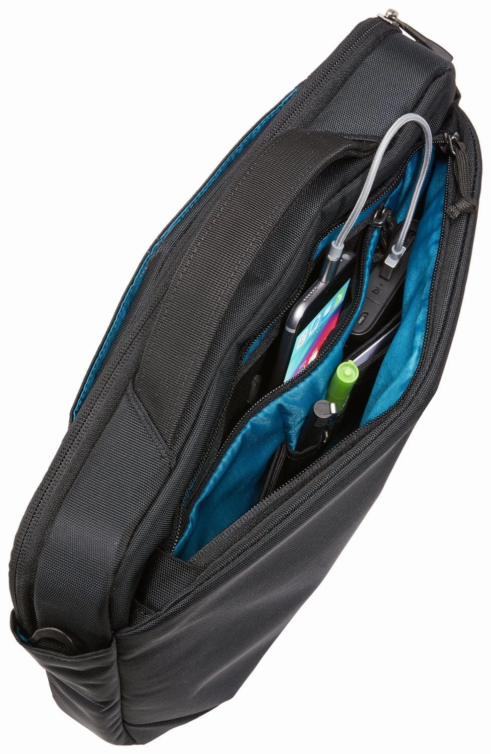 Thule Subterra Attach MacBook 13" - Black