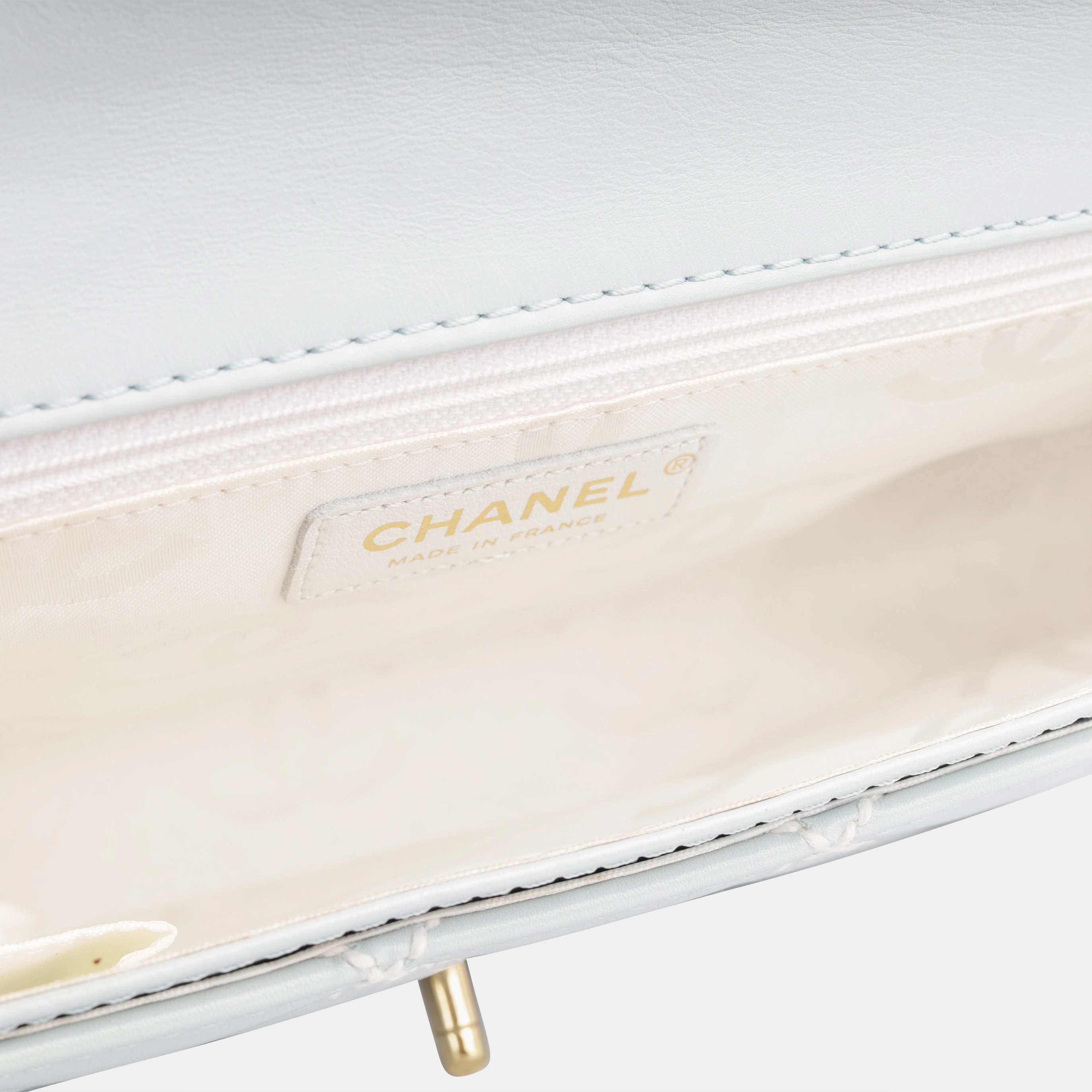 Timeless Stitch Shoulder Bag