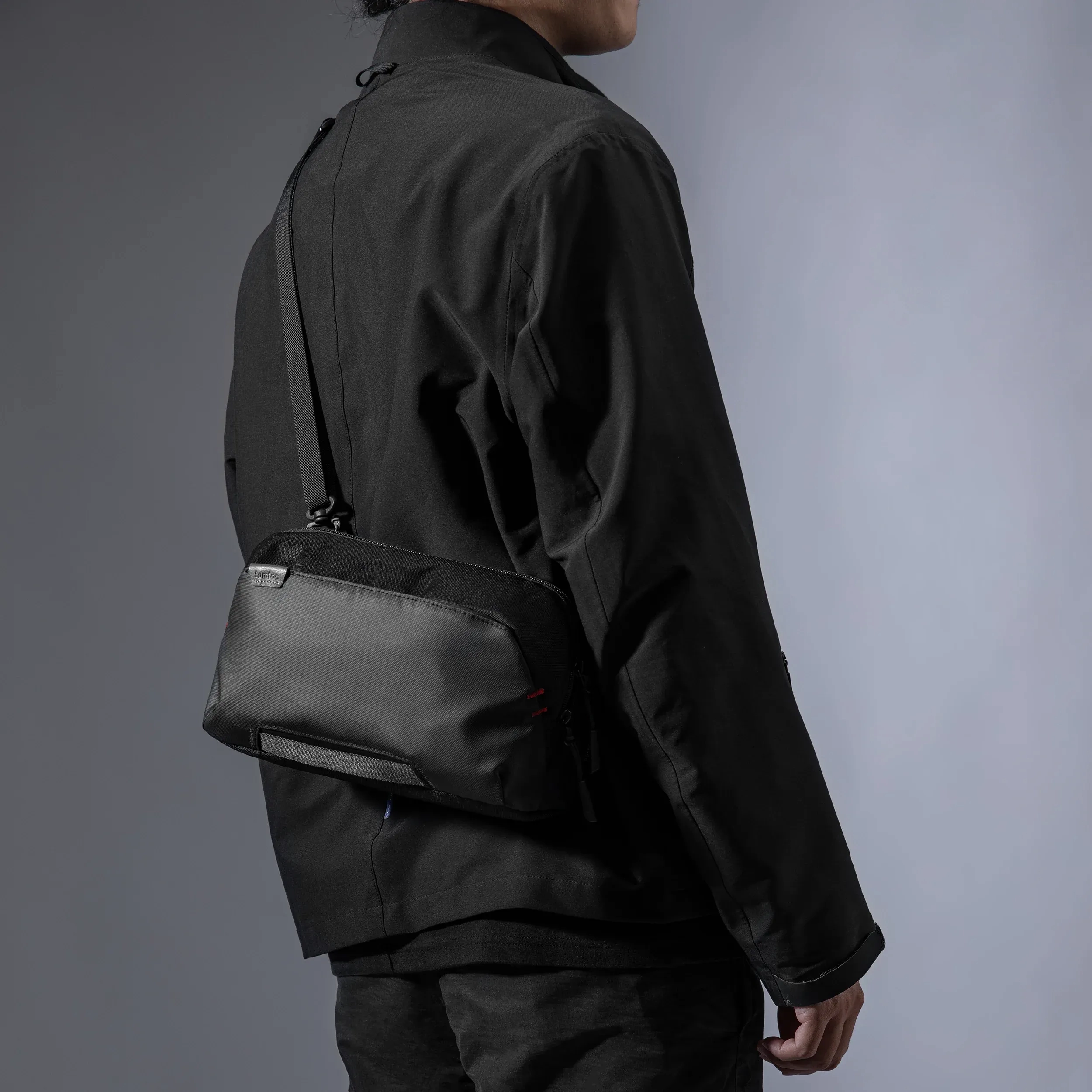 Tomtoc Arccos G42 NS Sling Bag - Black