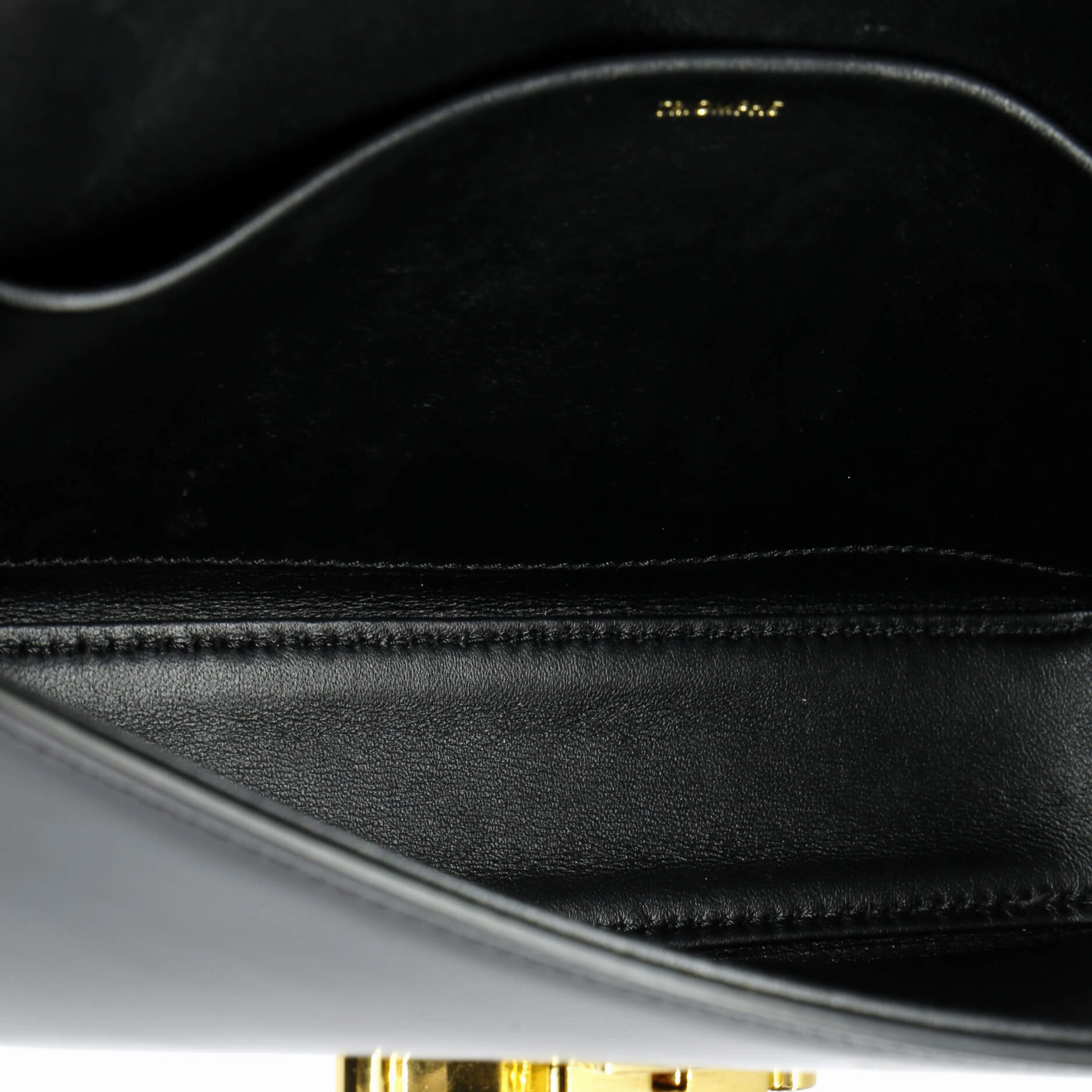 Triomphe East-West Shoulder Bag Smooth Calfskin