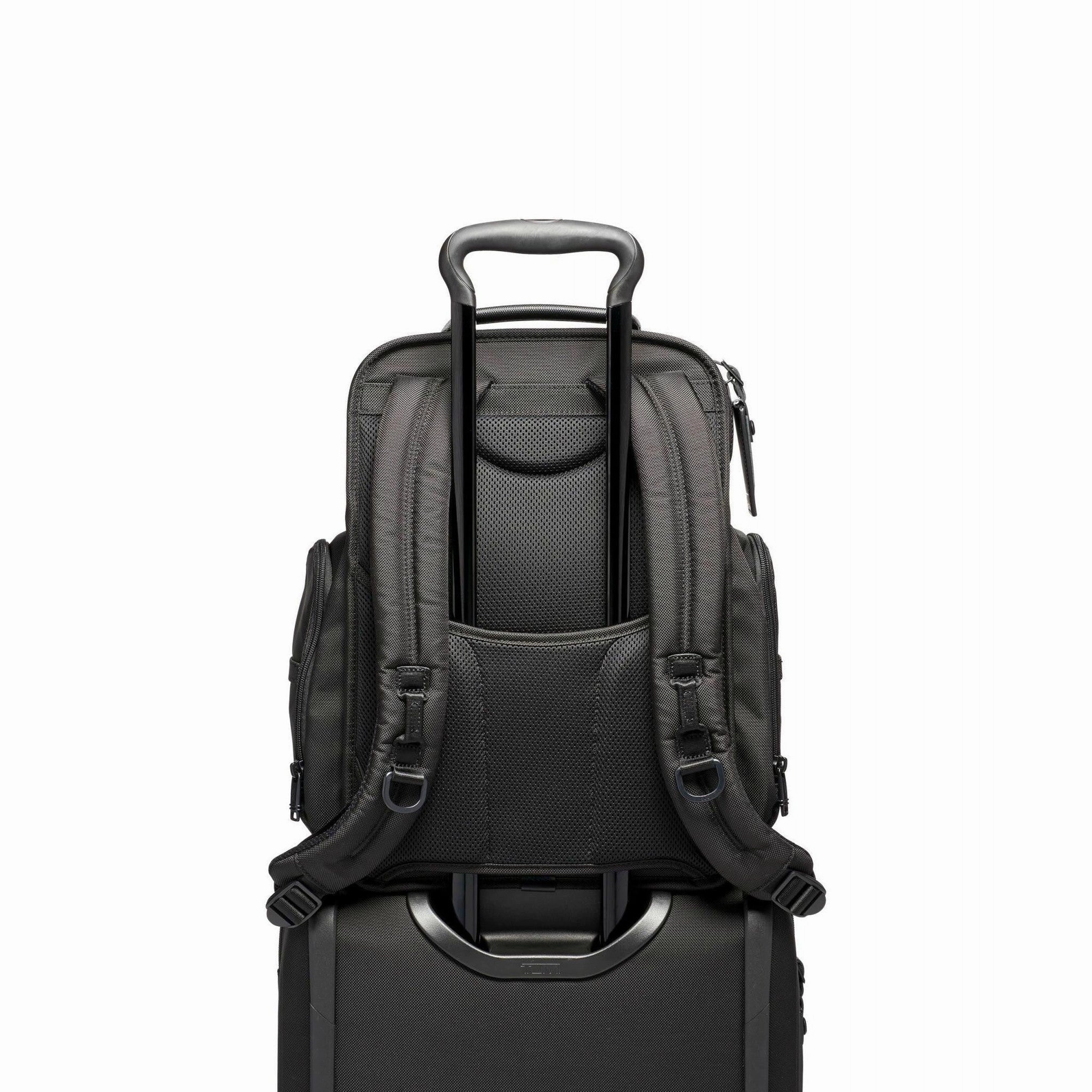 TUMI Alpha 3 Brief Pack