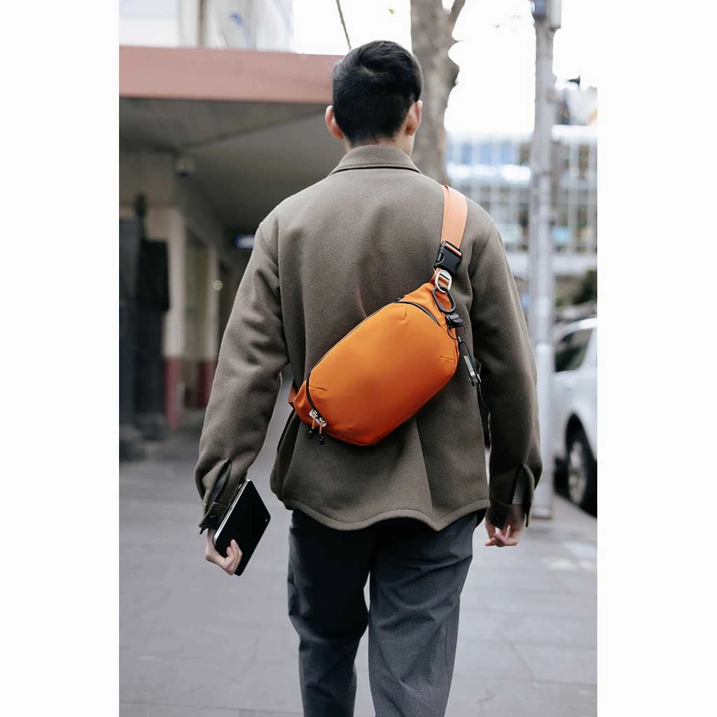 Urban Sling Plus