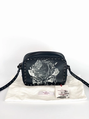 Valentino Garavani X UNDERCOVER Calfskin Rockstud Rose Print Camera Crossbody Bag Black Limited Edition