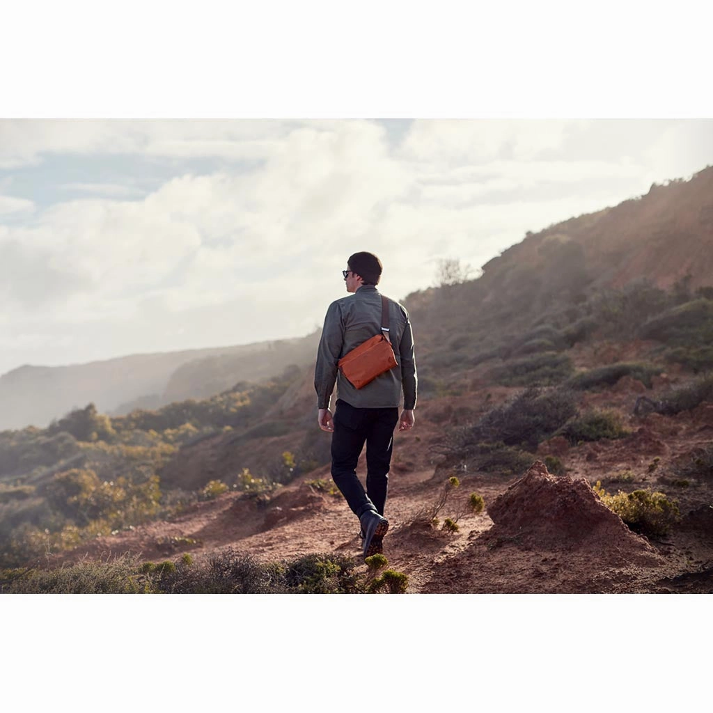 Venture Sling 9L