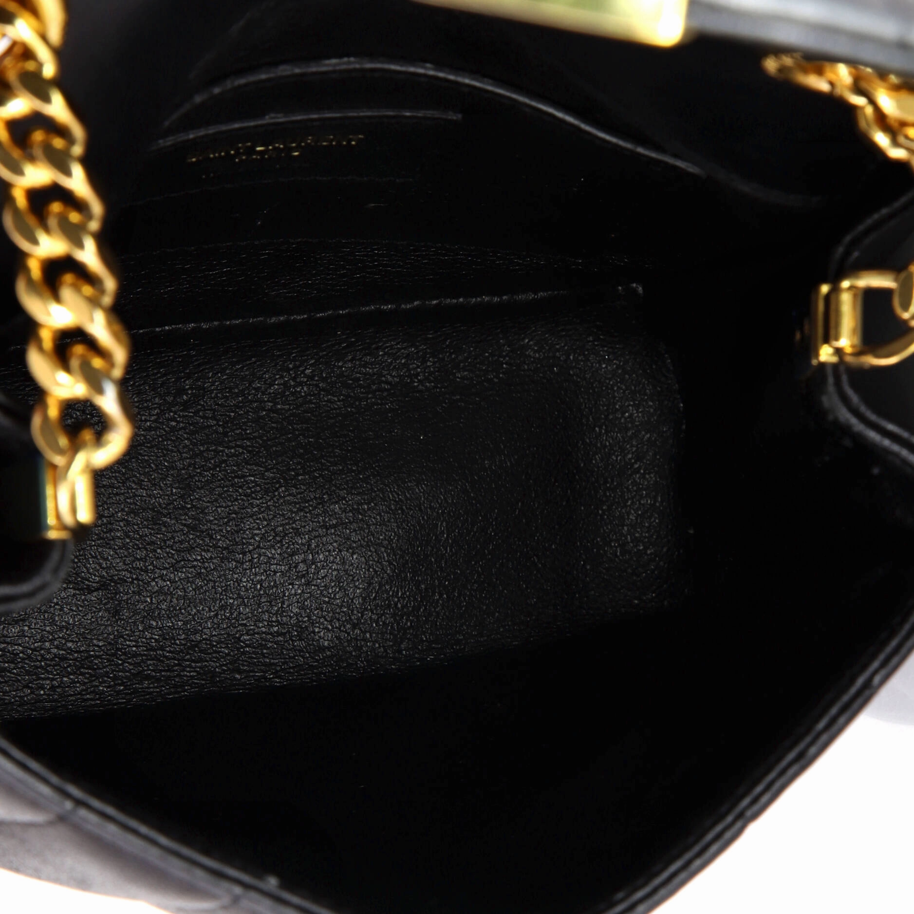 Vicky Crossbody Bag Vertical Quilted Leather Small