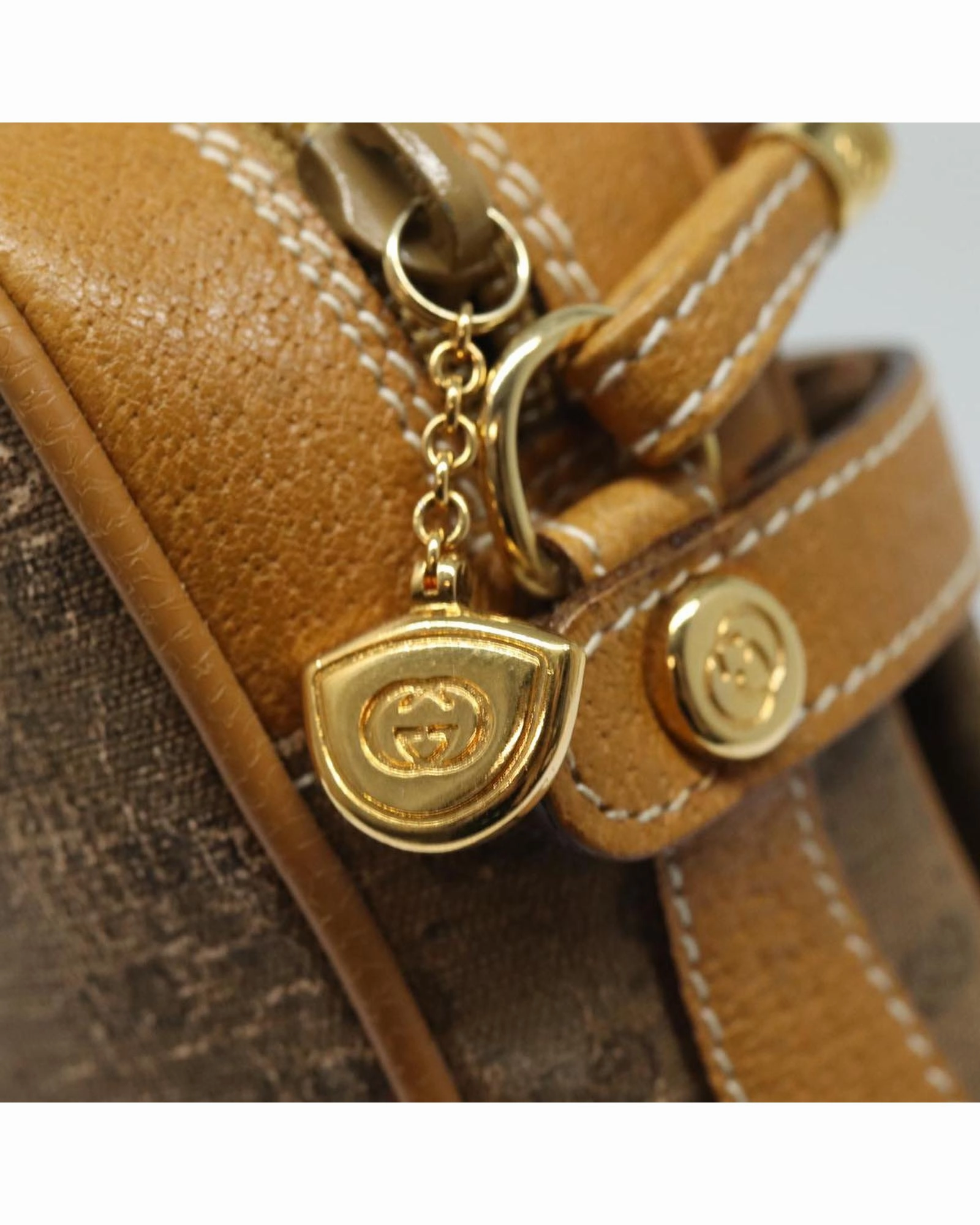 Vintage GG Canvas Shoulder Bag