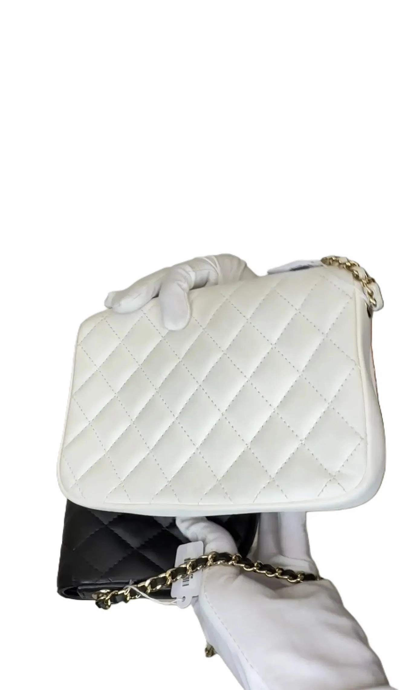 Wallet On Chain Timeless/Classique leather crossbody bag B23-18