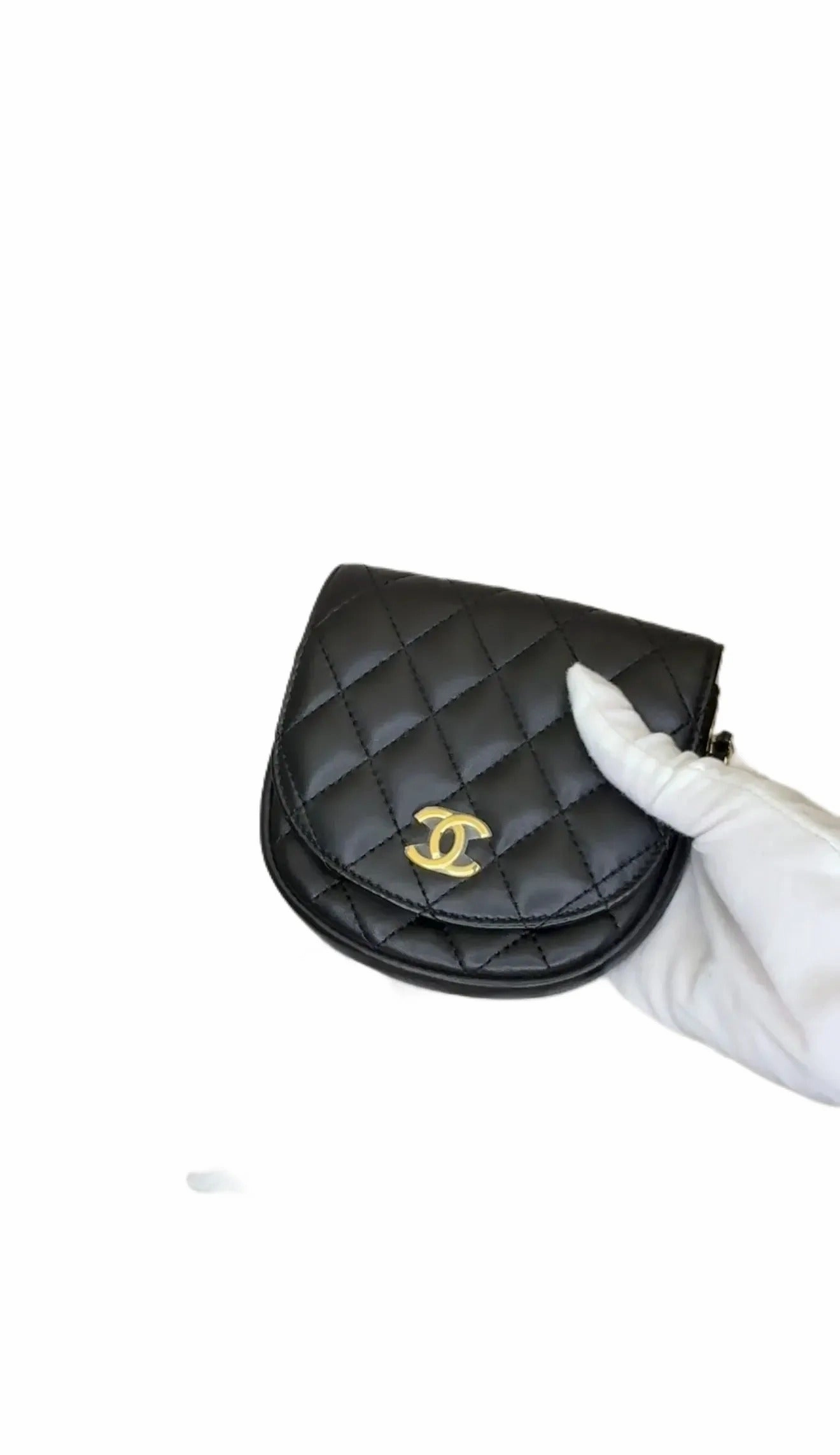 Wallet On Chain Timeless/Classique leather crossbody bag B23-18