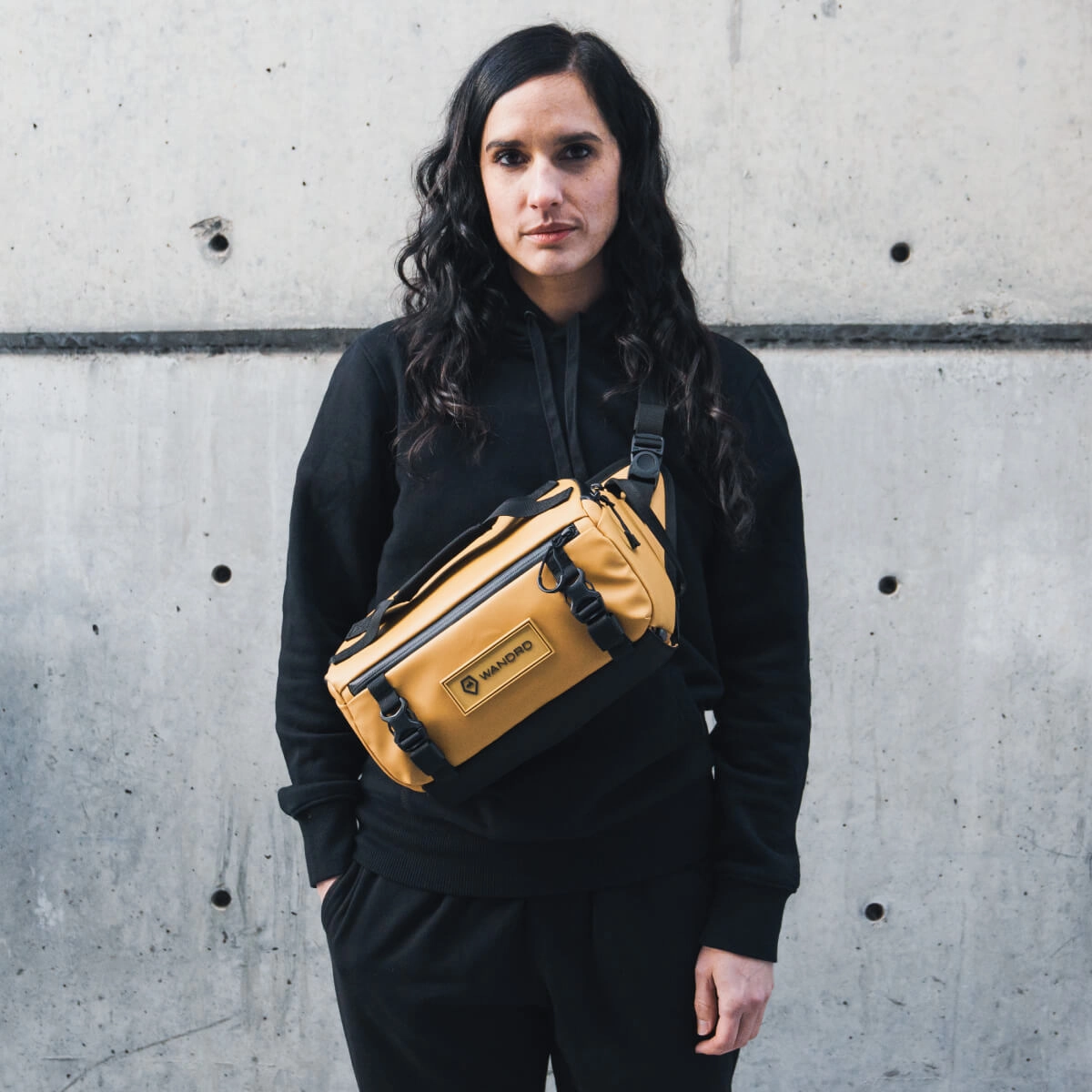 Wandrd Rogue 6L Sling