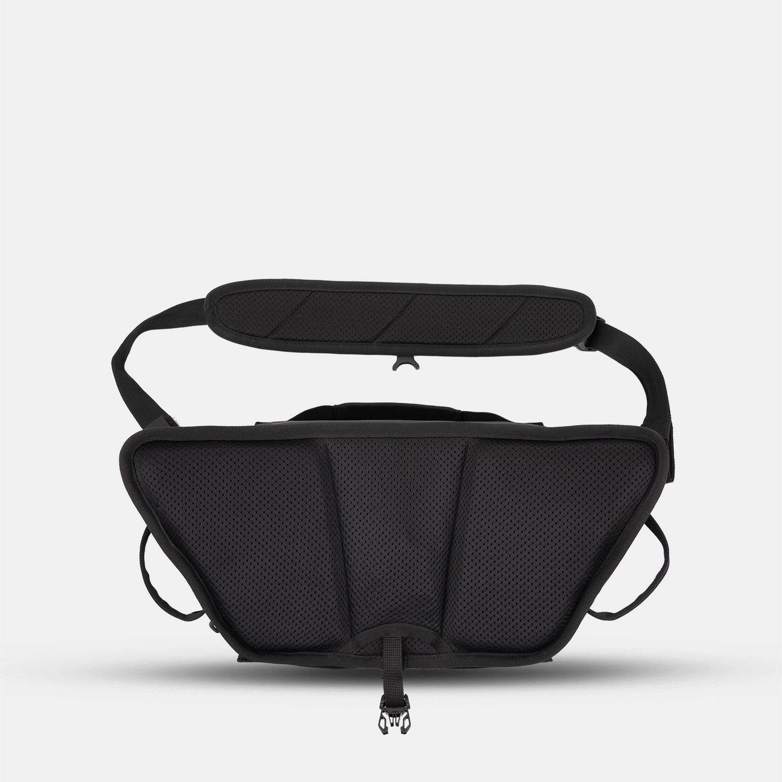 Wandrd Rogue 6L Sling