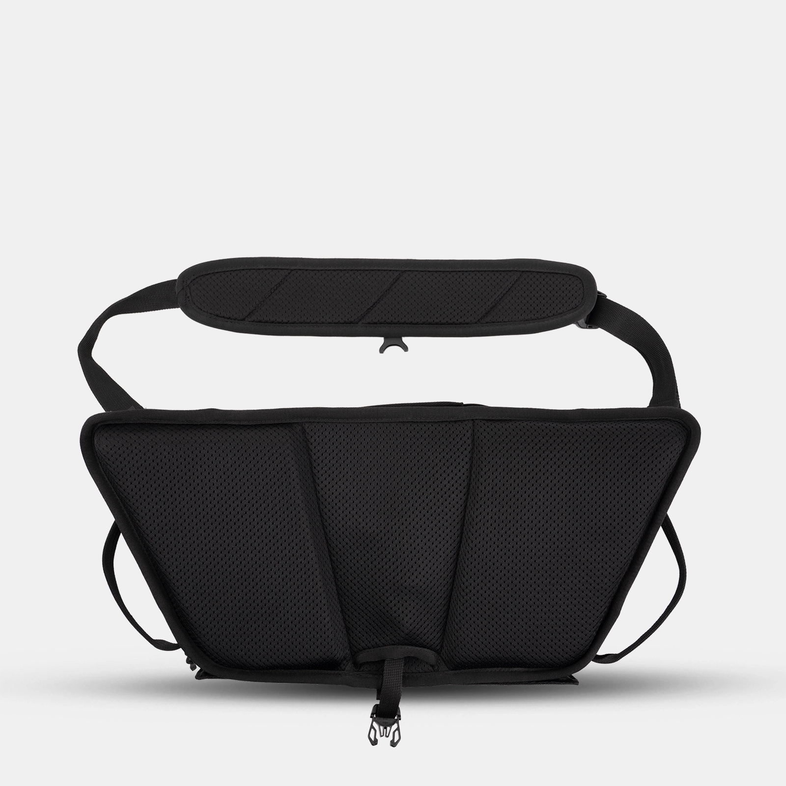Wandrd Rogue 9L Sling