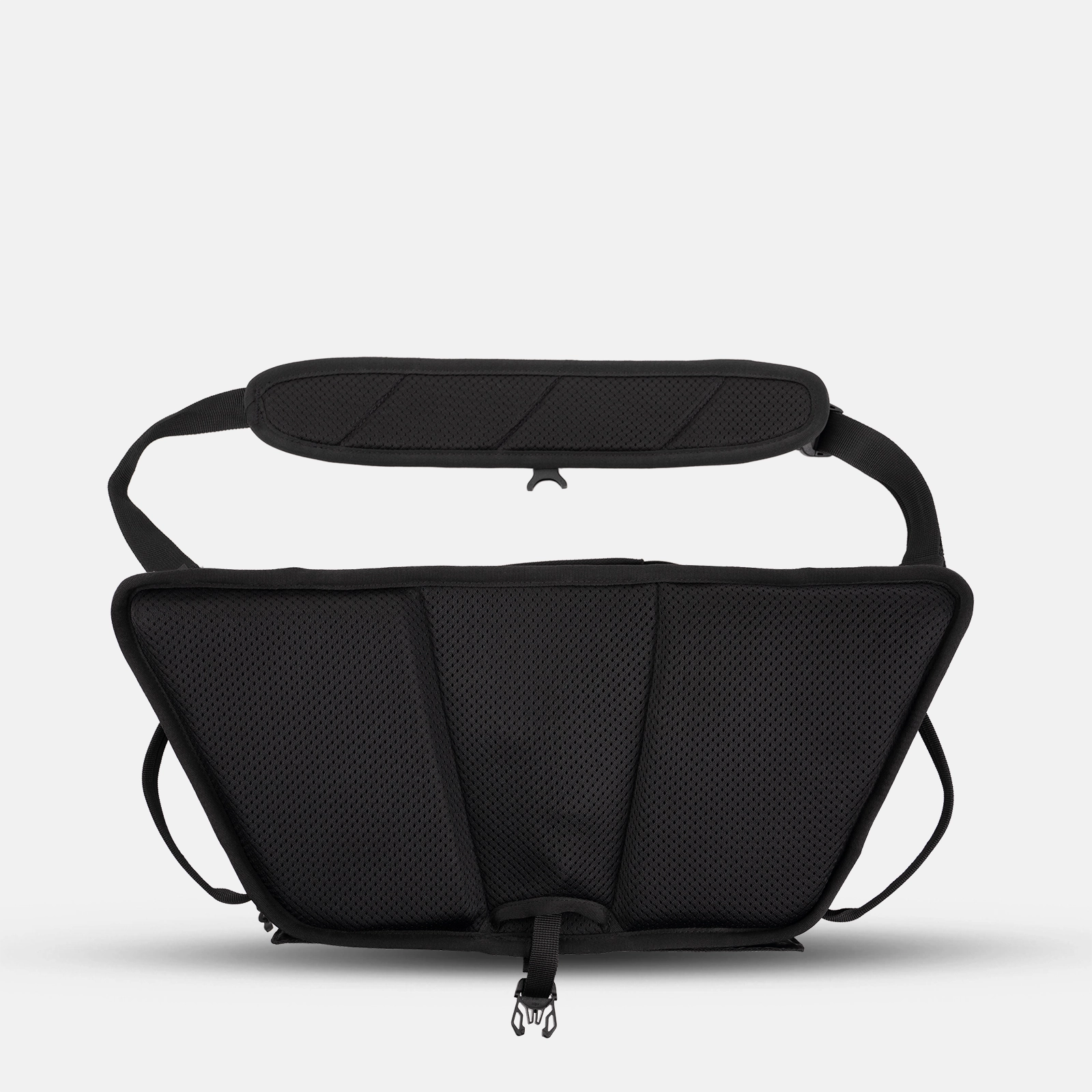Wandrd Rogue 9L Sling