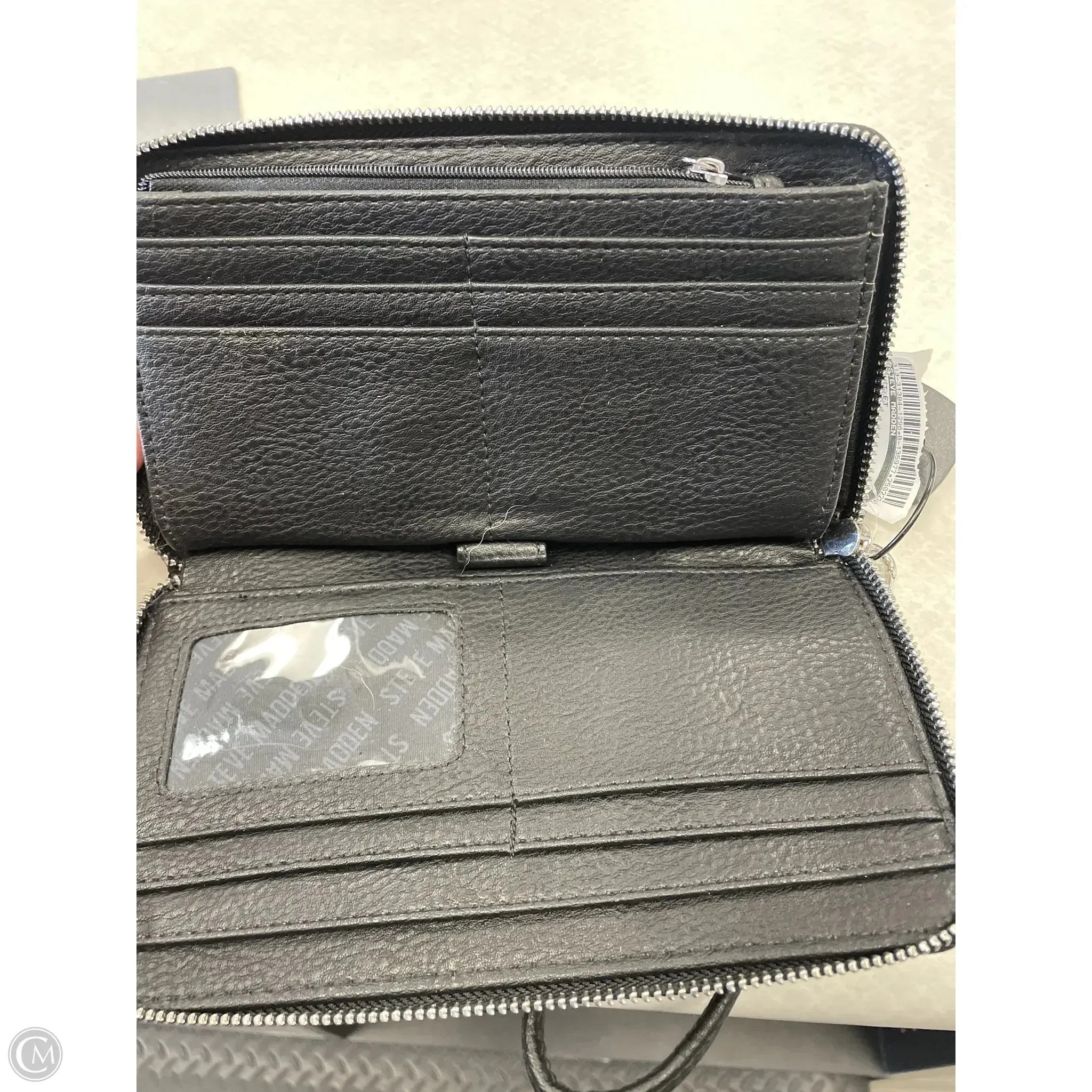 Wristlet By Steve Madden, Size: Medium