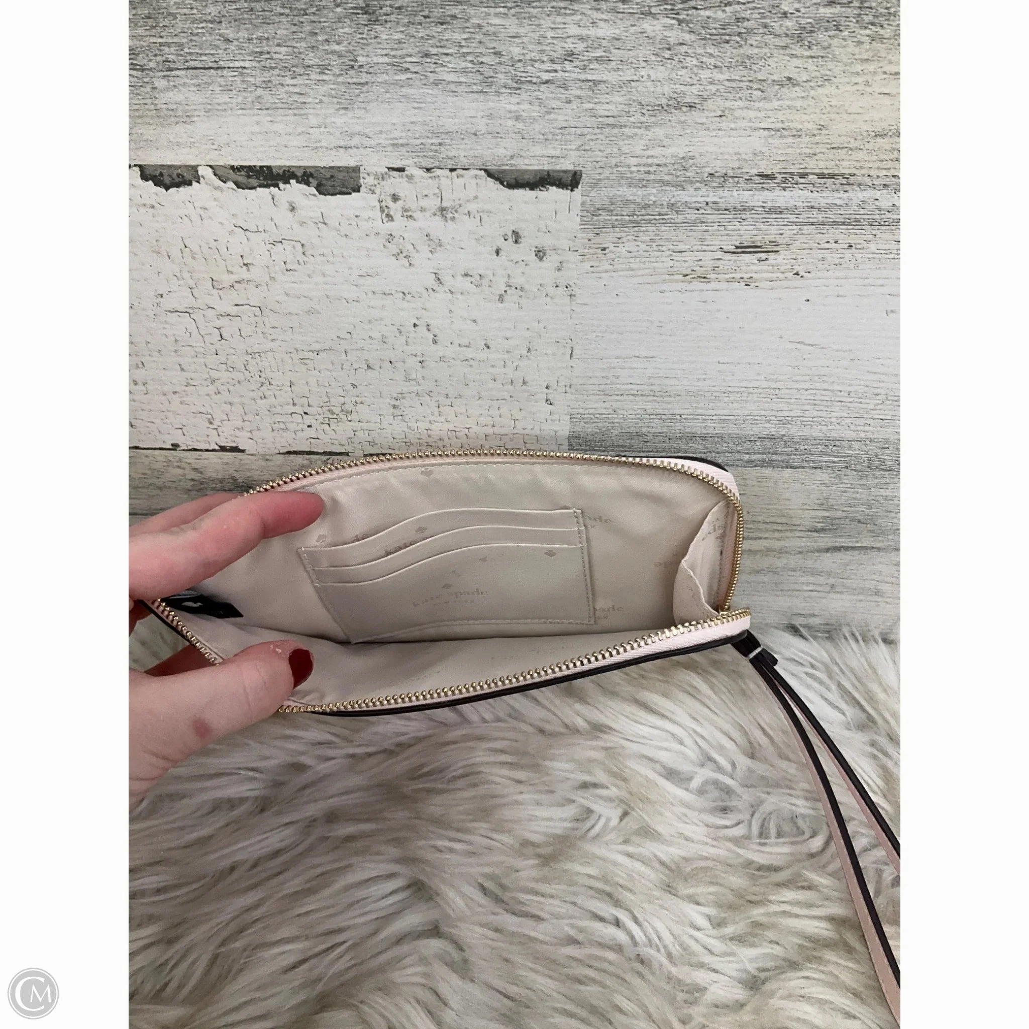 Wristlet Designer By Kate Spade, Size: Medium