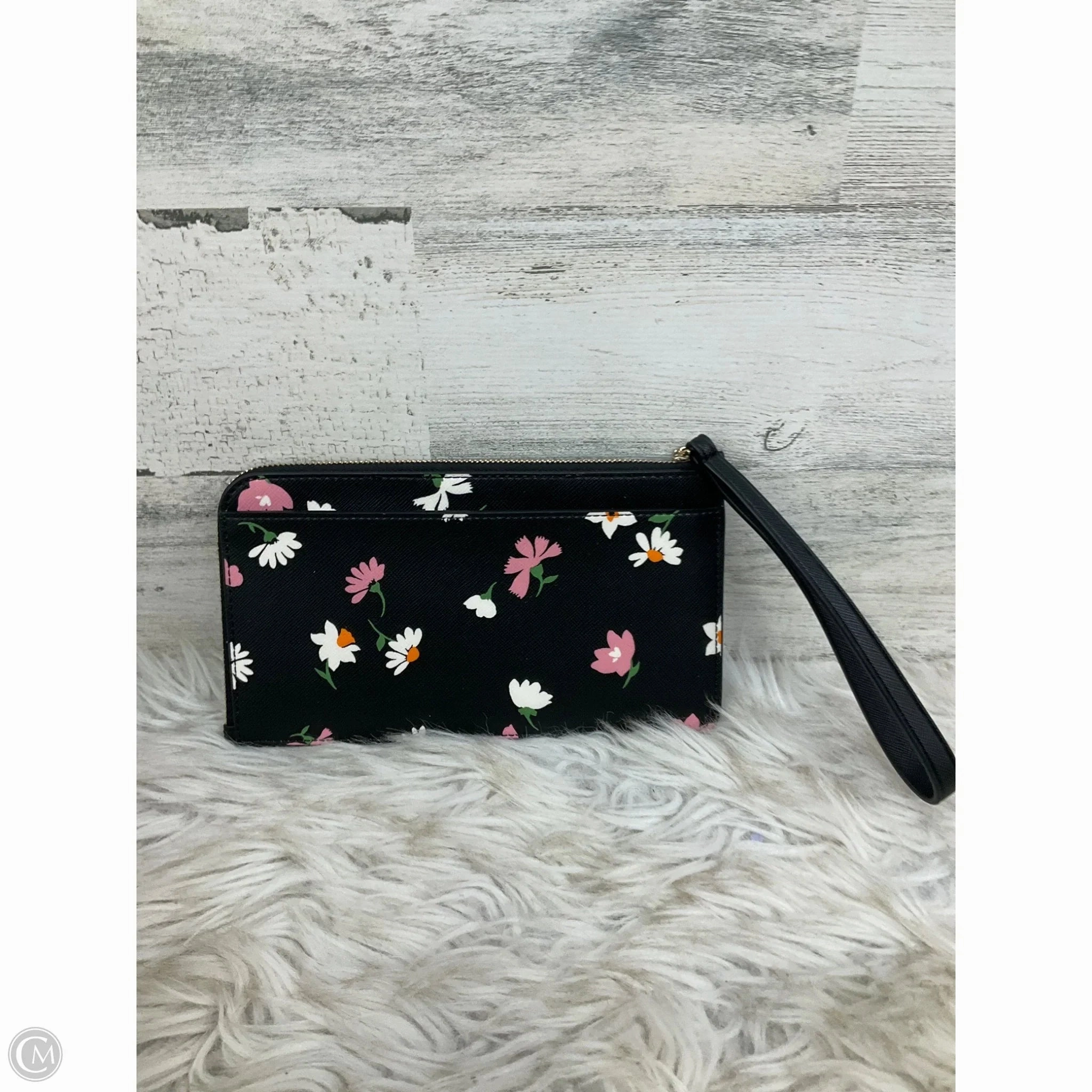 Wristlet Designer By Kate Spade, Size: Medium