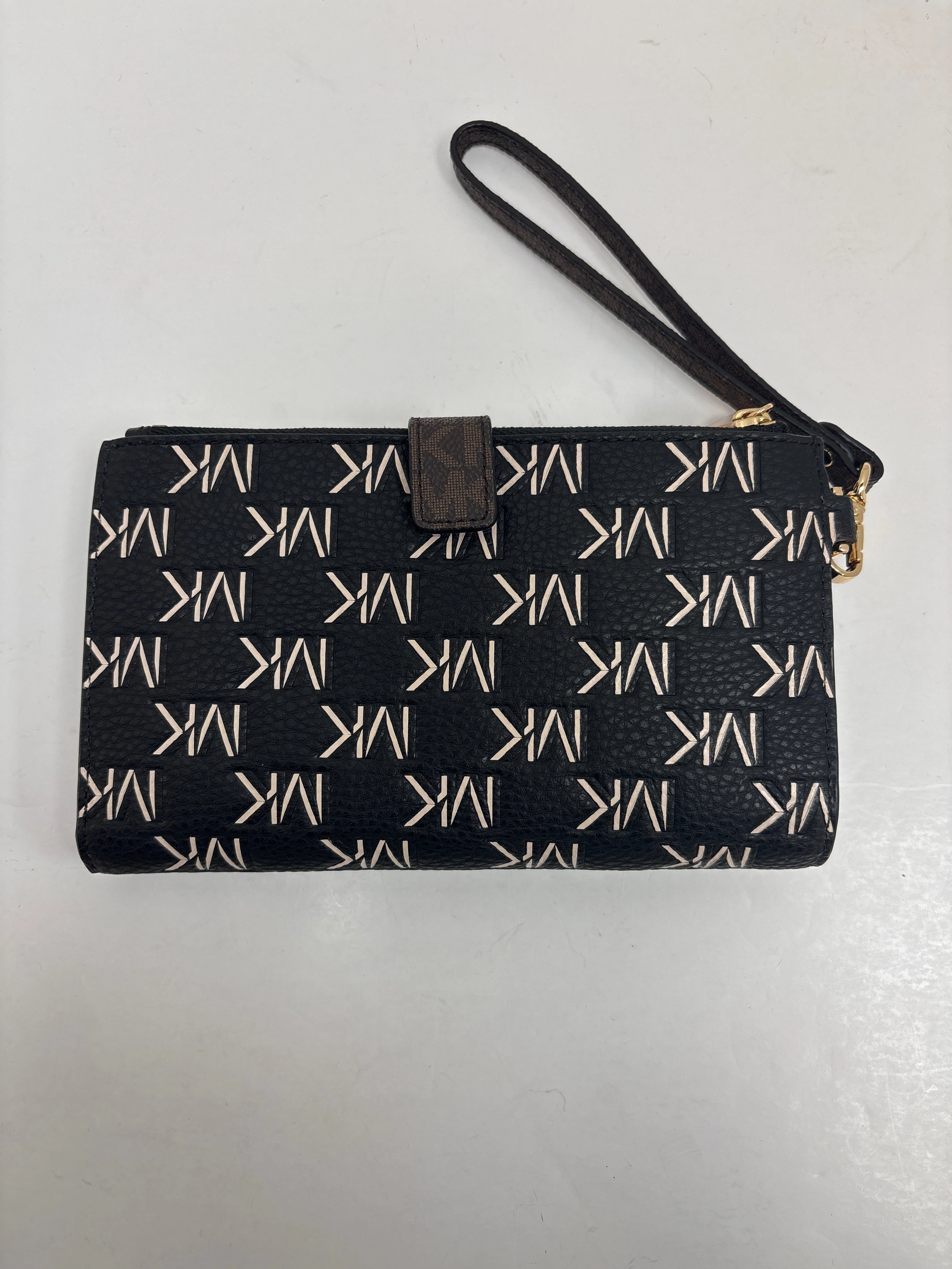 Wristlet Designer By Michael Kors, Size: Large