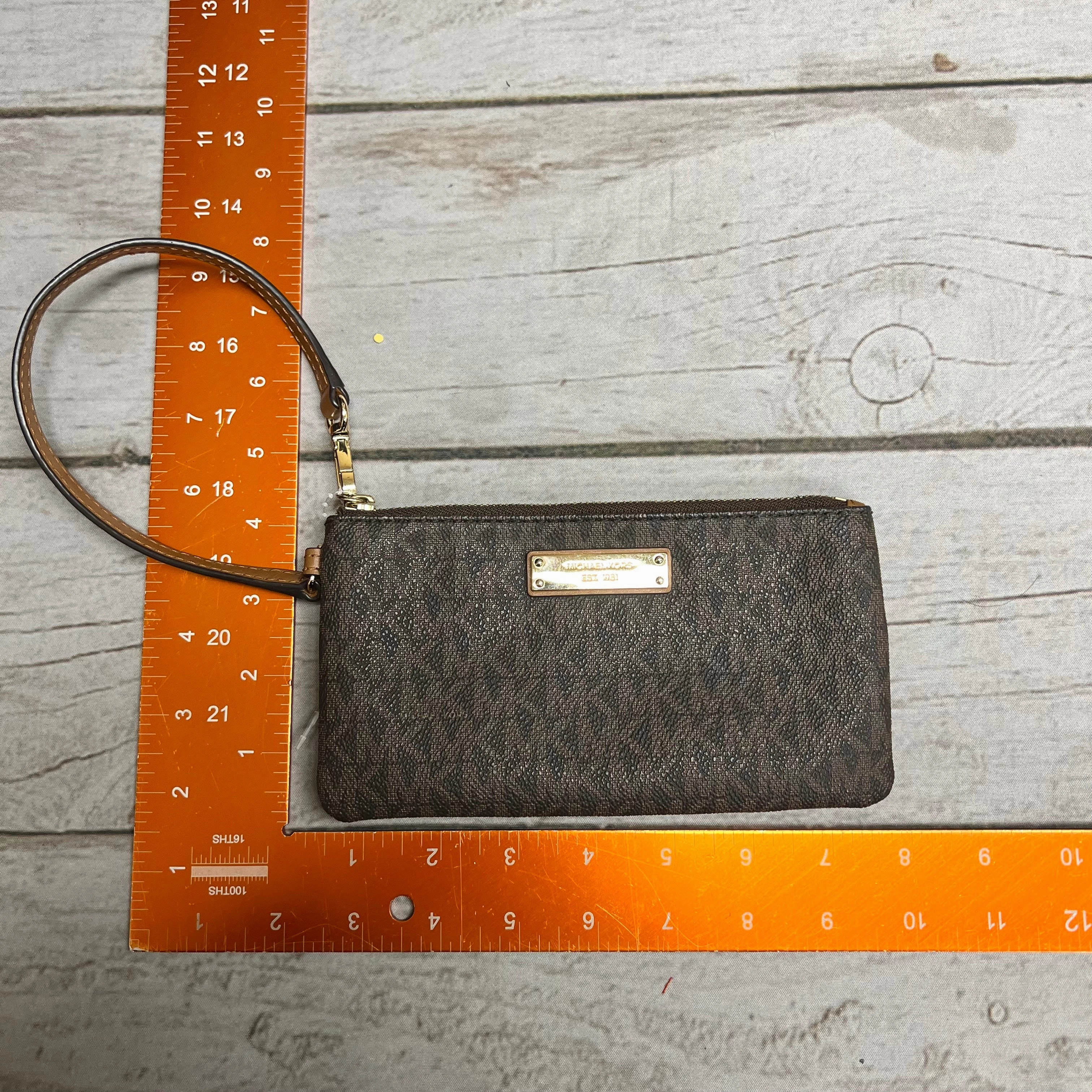 Wristlet Designer By Michael Kors, Size: Medium