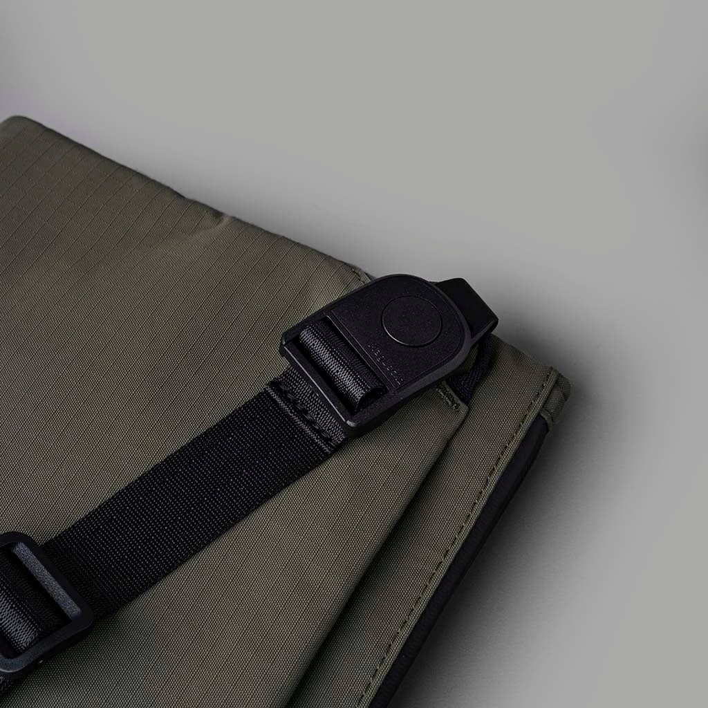 Zip Pouch Max v2