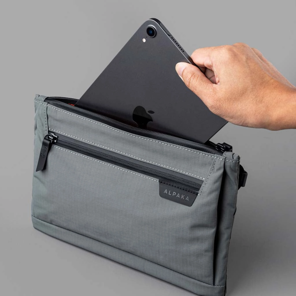 Zip Pouch Max v2