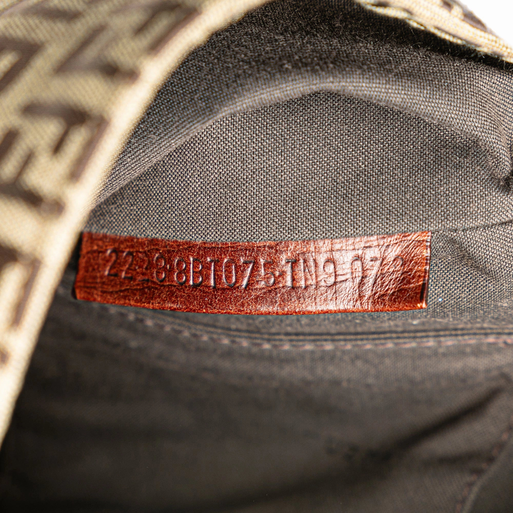 Zucchino Canvas Crossbody